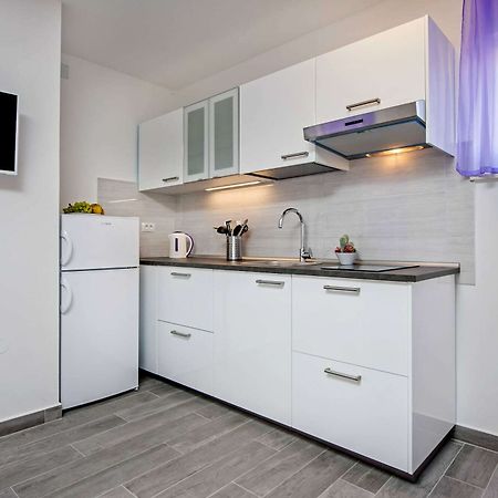 Apartment And Studio Tereza Rovinj Ngoại thất bức ảnh